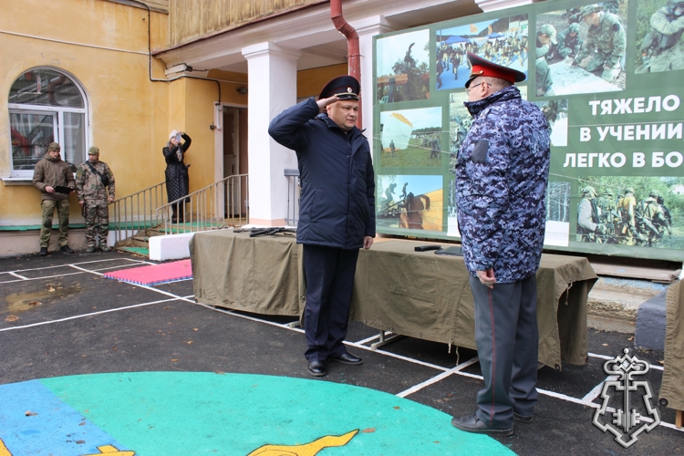 В Новоуральске состоялась традиционная военизированная эстафета в память о ветеранах отдела вневедомственной охраны