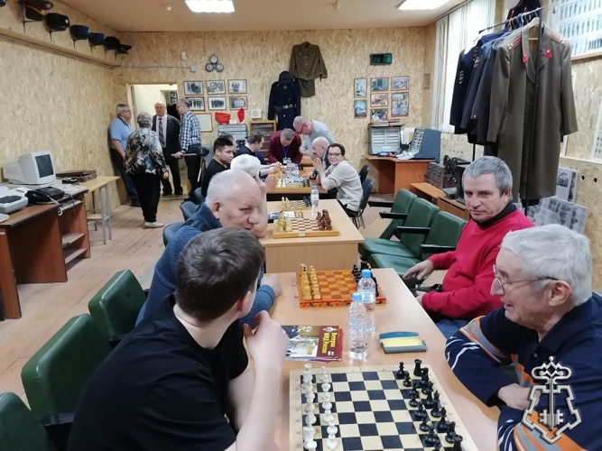 В Екатеринбурге в Росгвардии провели шахматный турнир для ветеранов-правоохранителей