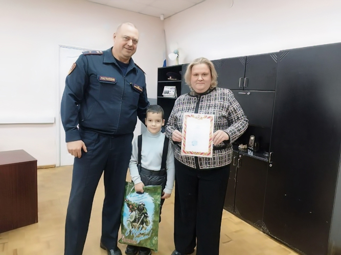 В Свердловской области проходят мероприятия в рамках акции Росгвардии «Безопасный Новый год»