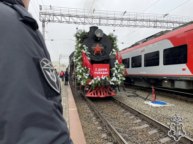В Свердловской области сотрудники вневедомственной охраны приняли участие в обеспечении безопасности массовых мероприятий и прибытия «Эшелона Победы»