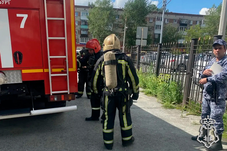 В Екатеринбурге прошла межведомственная пожарно-тактическая тренировка Росгвардии и МЧС России